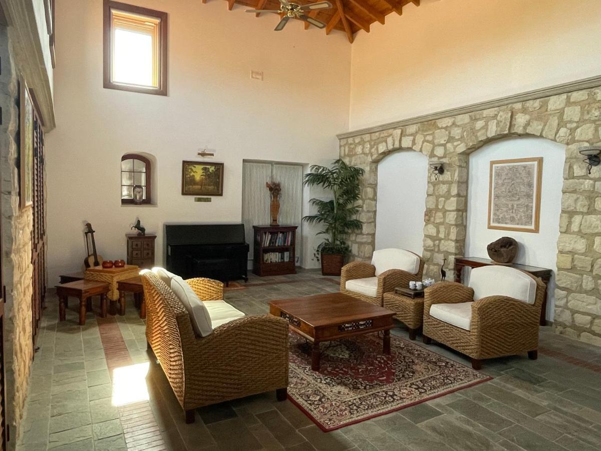Beautiful Home Paphos Exterior foto